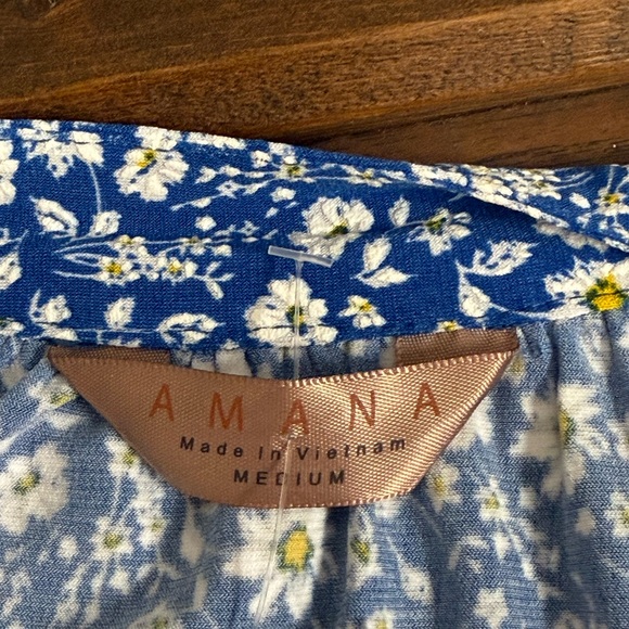 NWT Amana Blue Floral Sleeveless Blouse Split Neck Casual Spring Top M - Picture 5 of 9